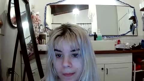 Lola Lixx online show from 04-08-26, 05:29