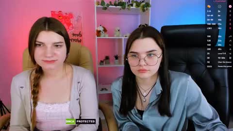 Lola pvt is OPEN online show from 02-13-25, 01:15