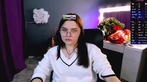 Lola pvt is OPEN online show from 02-14-25, 04:09