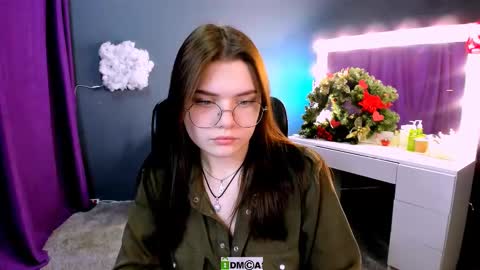 Lola pvt is OPEN online show from 02-19-25, 09:39