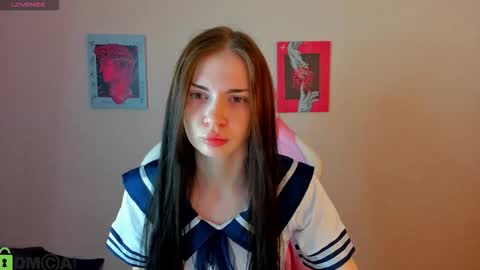 Lola online show from 11-27-25, 09:22