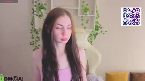 Lola online show from 12-04-25, 09:18