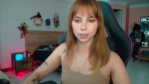 Lola doll online show from 09-24-25, 08:23