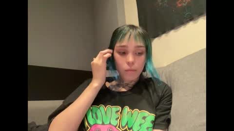 Snapshot of lole6913 chatting on 03-27-26, 04:51 lole online show from 03-27-26, 04:51