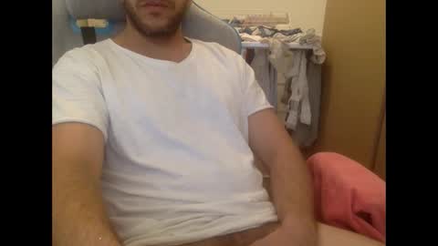 Snapshot of lolgivali chatting on 12-05-24, 11:27 lolgivali online show from 12-05-24, 11:27