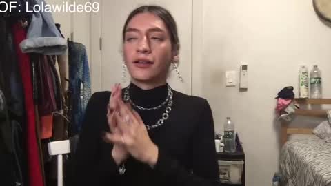 Lolita Wildes Back  online show from 10-14-25, 06:14