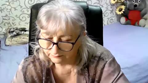 LolkaAlyss online show from 01-25-25, 06:34