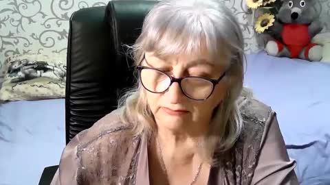 LolkaAlyss online show from 01-26-25, 06:38