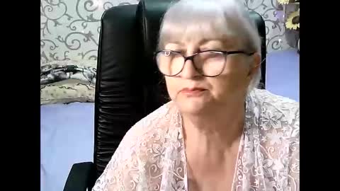 LolkaAlyss online show from 01-28-25, 10:12