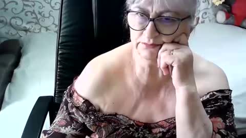 LolkaAlyss online show from 02-21-25, 12:28