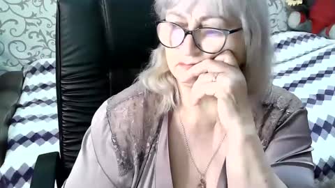 LolkaAlyss online show from 03-09-25, 09:25