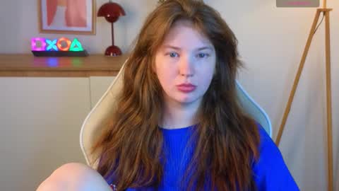 Mona online show from 09-28-25, 01:16