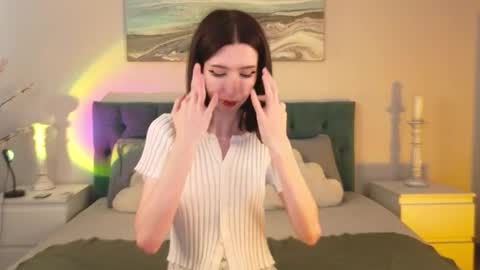 Snapshot of lollykey chatting on 03-21-26, 08:19 Maya online show from 03-21-26, 08:19