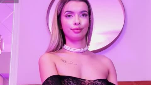 Lolly. online show from 11-25-25, 08:53