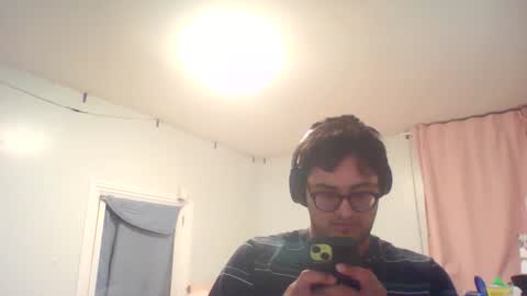 Snapshot of lolpop81020 chatting on 11-23-25, 10:31 lolpop81020 online show from 11-23-25, 10:31