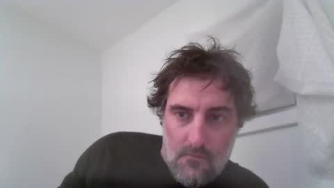 THE SEXIEST MAN ALIVE online show from 10-28-25, 04:16