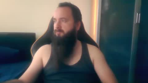 london_man1988 online show from 10-24-25, 07:38