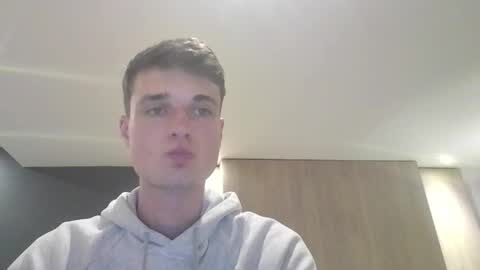 Snapshot of london_tomy chatting on 09-27-25, 05:12 london_tomy online show from 09-27-25, 05:12