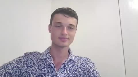 Snapshot of london_tomy chatting on 11-25-25, 03:17 london_tomy online show from 11-25-25, 03:17