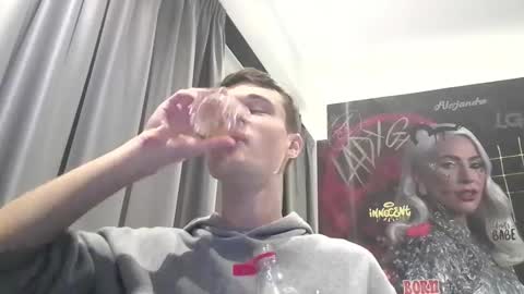 london_tomy online show from 12-14-25, 01:11