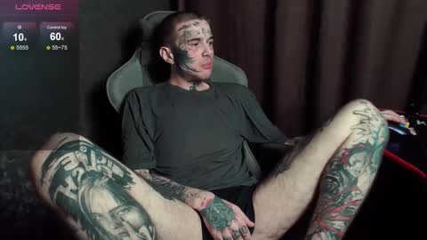 Chris online show from 10-28-25, 09:17