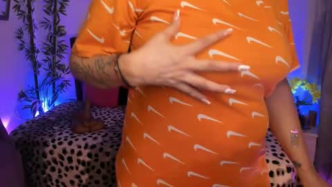 Jennifer  online show from 01-09-26, 06:42