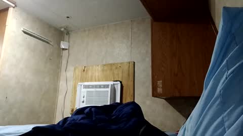 JustYourAverageWhiteBoy online show from 03-11-25, 09:02