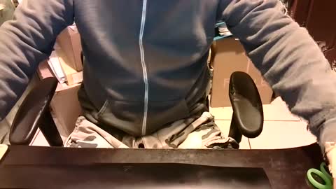 Pumabreizh online show from 12-29-24, 07:28
