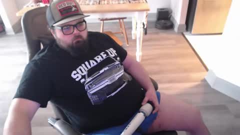 lonewolfgarage online show from 02-26-26, 06:40