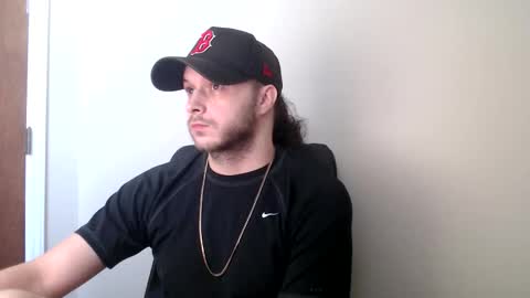 Snapshot of long_18 chatting on 12-16-25, 09:20 Long18 online show from 12-16-25, 09:20