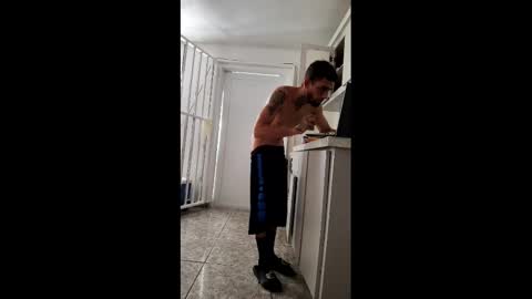 Snapshot of longdick4eve chatting on 10-19-25, 05:46 PrecozDick online show from 10-19-25, 05:46