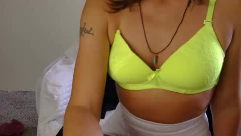 Cutenurse91 online show from 10-16-25, 08:21