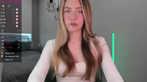 Eva online show from 12-22-24, 05:32