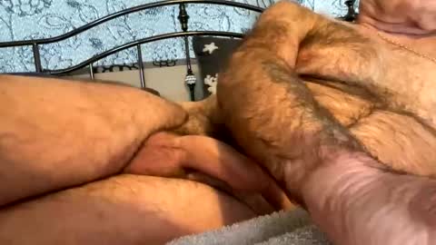 Snapshot of longshank09 chatting on 12-15-24, 10:50 longshank09 online show from 12-15-24, 10:50