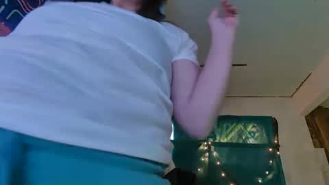 Londoncashmere69  online show from 12-02-24, 01:46