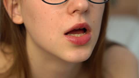 Hanna online show from 02-07-25, 01:47