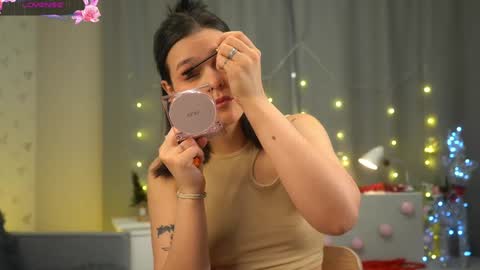 Snapshot of lookatmehabibi_ chatting on 02-08-26, 03:10 Adele Ellie and Lou Sally Dana and Bonnie online show from 02-08-26, 03:10