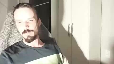 Lucas online show from 11-29-25, 10:24