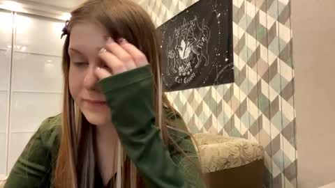 EVA online show from 11-03-25, 05:31