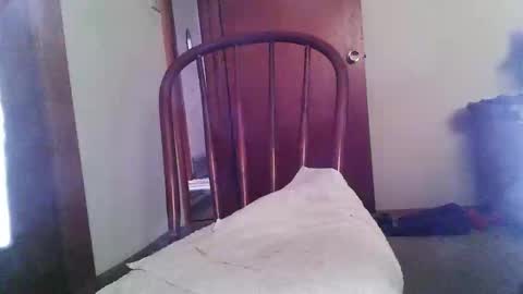Snapshot of lookingforcougars500 chatting on 09-14-25, 04:06 lookingforcougars500 online show from 09-14-25, 04:06