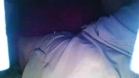 Snapshot of lookingforcougars500 chatting on 10-05-25, 03:38 lookingforcougars500 online show from 10-05-25, 03:38