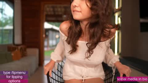 Snapshot of loollypop24 chatting on 09-13-25, 06:51 Chaturbatexxjessica online show from 09-13-25, 06:51