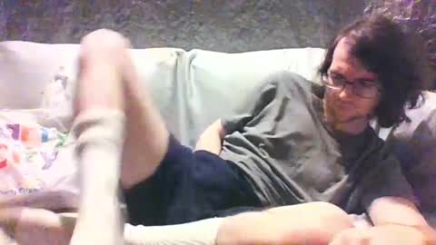 Snapshot of loonerangel chatting on 02-04-25, 01:13 LoonerAngel online show from 02-04-25, 01:13