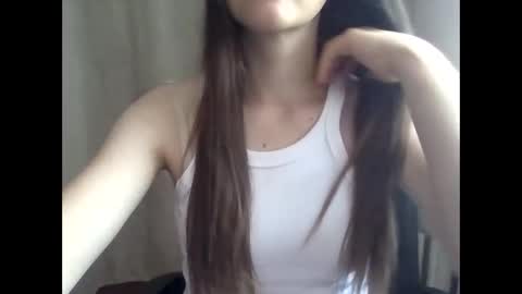 lora23s online show from 09-10-25, 11:54