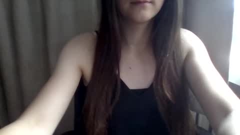 lora23s online show from 09-23-25, 11:35