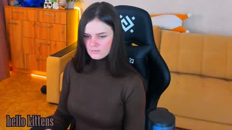 Snapshot of lora_cain chatting on 12-16-24, 03:22 Lora Cain online show from 12-16-24, 03:22