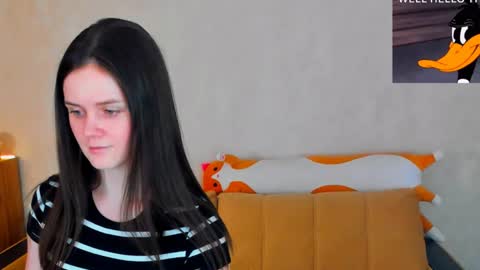 Snapshot of lora_cain chatting on 12-22-24, 05:21 Lora Cain online show from 12-22-24, 05:21