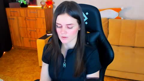 Snapshot of lora_cain chatting on 01-09-25, 02:07 Lora Cain online show from 01-09-25, 02:07