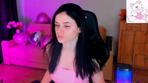 Snapshot of lora_cain chatting on 02-16-25, 01:27 Lora Cain online show from 02-16-25, 01:27