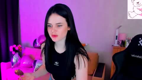 Snapshot of lora_cain chatting on 02-22-25, 05:24 Lora Cain online show from 02-22-25, 05:24